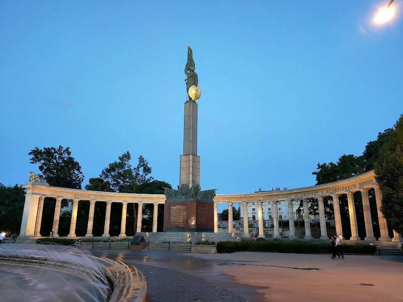 Palais Schwarzenberg - Palais Schwarzenberg stands as one of Vienna's most captivating Baroque masterpieces, a stunning testament to the city's golden age following the Ottoman siege of 1683. Built between 1697 and 1728, this magnificent palace was designed by the renowned architects Johann Lucas von Hildebrandt and Johann Bernhard Fischer von Erlach, who shaped Vienna's architectural identity. Originally commissioned for nobility, the palace was completed by Prince Adam Franz of Schwarzenberg in 1716 and has remained in the family's hands ever since. What makes Palais Schwarzenberg truly exceptional is its breathtaking blend of architectural grandeur and intimate elegance. The richly decorated *Marmorgalerie* (marble gallery) showcases the exuberant ornamentation characteristic of the era, while the palace's harmonious proportions and lavish interiors create an atmosphere of regal splendor. For visitors, the palace offers a window into Habsburg aristocratic life, complete with beautifully landscaped gardens and ornate details that reveal the craftsmanship of Vienna's Baroque period. Whether you're an architecture enthusiast or simply curious about Vienna's imperial heritage, Palais Schwarzenberg invites you to step back in time and experience the opulence that defined this remarkable era.